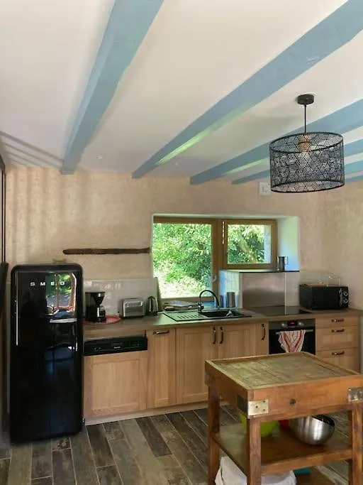 Maison Dans La Campagne Bretonne Glomel